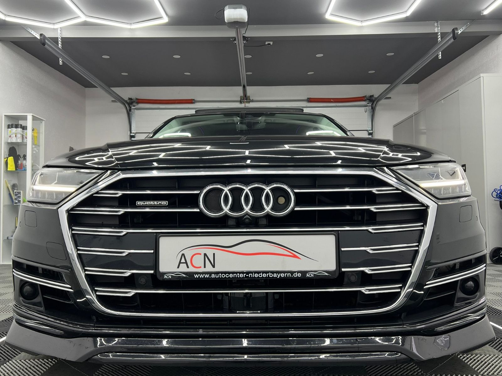 Fahrzeugabbildung Audi A8 50 TDI Quattro/MASSAGE FOND/TV FOND/ACC/VOLL