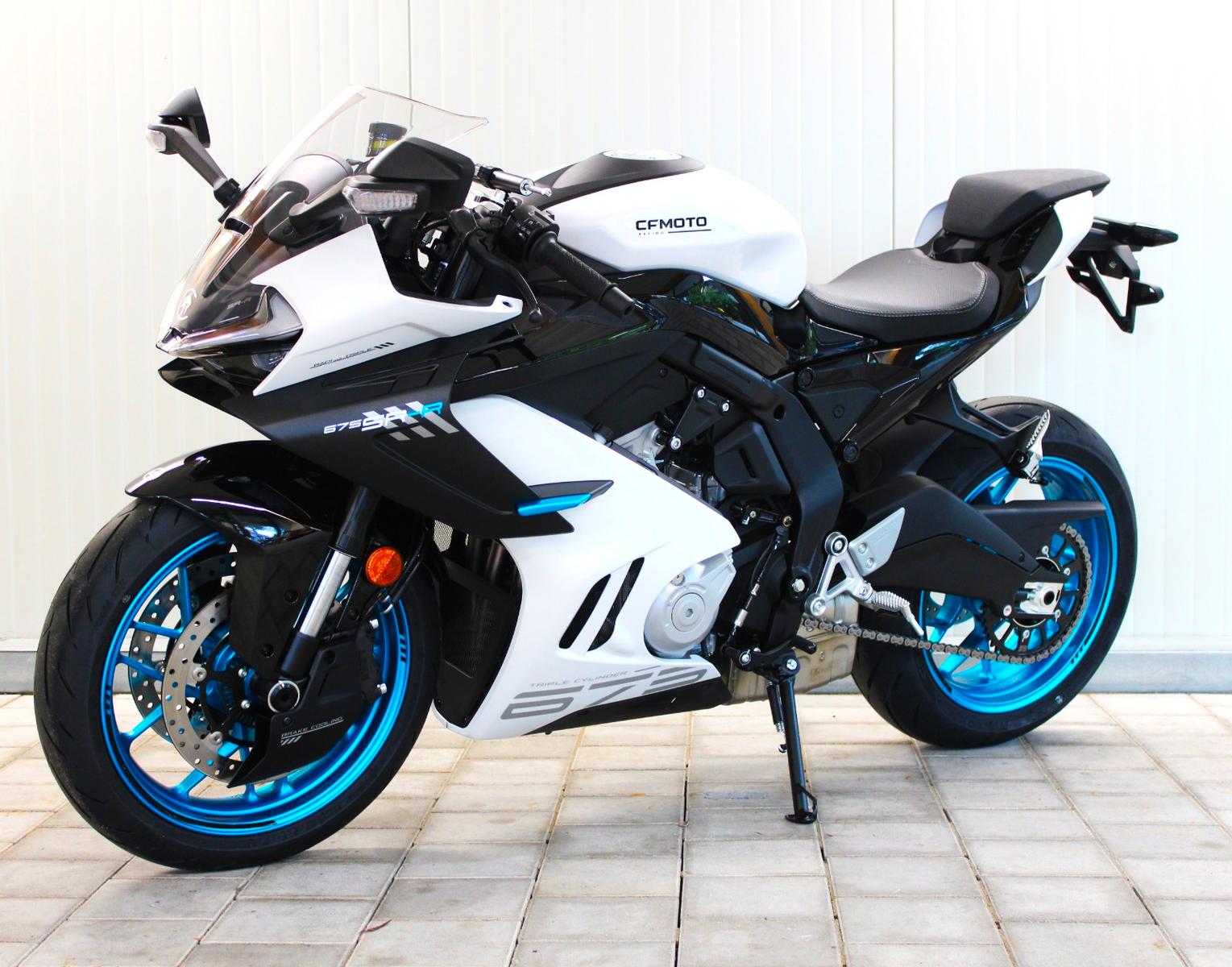CFMOTO 675 SR - R vom Römer Team