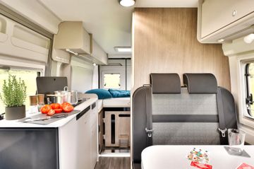 Carado CV 602 PRO AUTOMATIK ALLE Pakete+Dieselheizg. TV