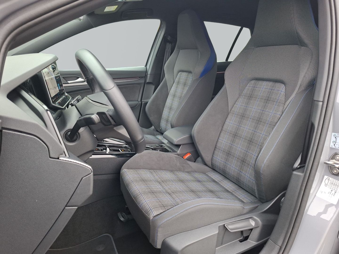 Golf VIII GTE eHybrid *KAMERA*GARANTIE*BLACKSTYL