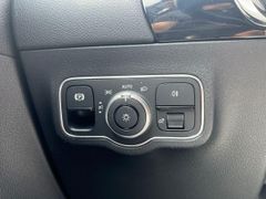 Fahrzeugabbildung Mercedes-Benz B 200 Progressive NAV+SHZ+PANO+KAM+AHK+PDC+MBUX