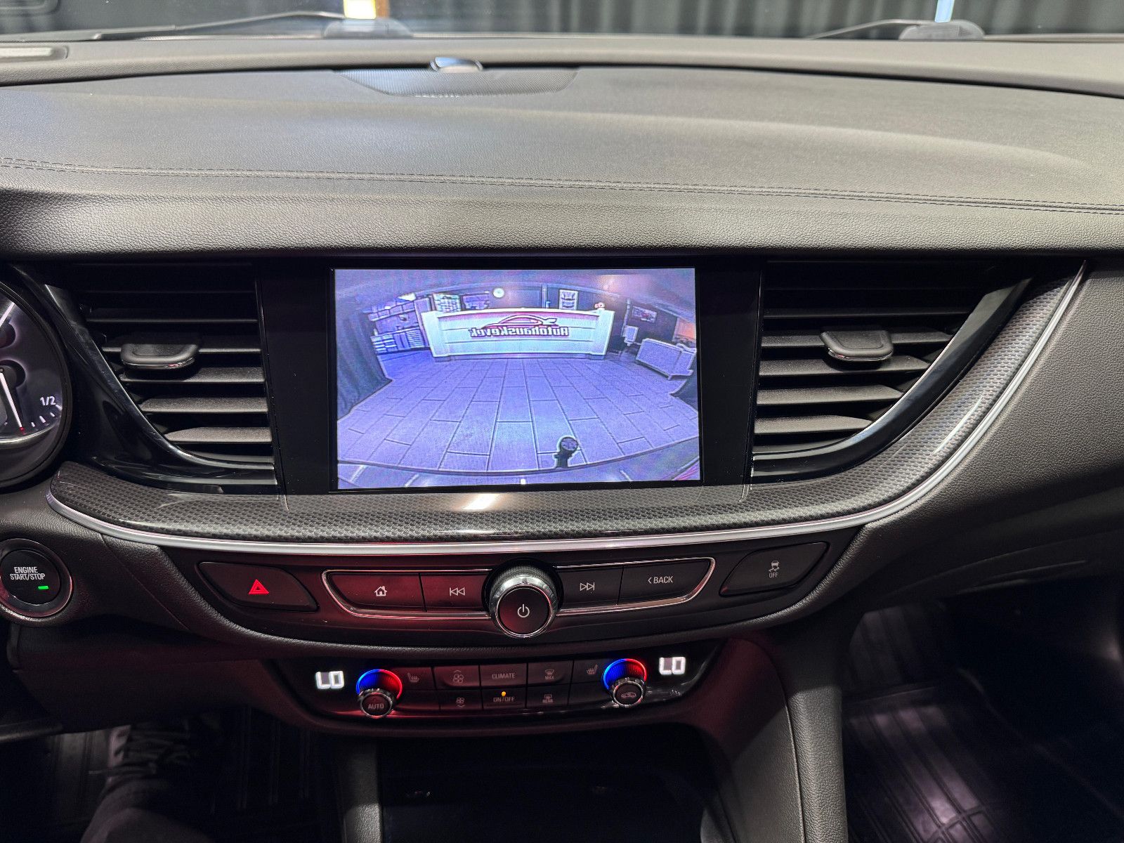 Fahrzeugabbildung Opel Insignia B Sports Tourer Dynamic|KAMERA|AHK
