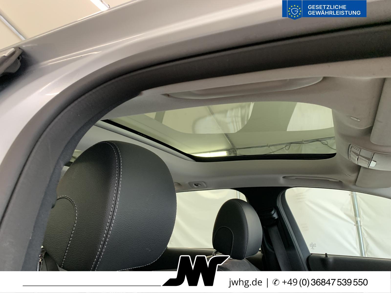 Mercedes-Benz E 220 Avantgarde Widescreen Pano FahrAss+ Kamera