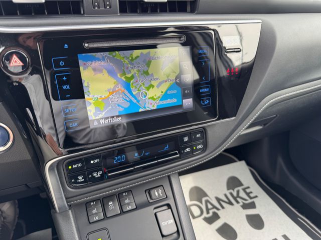 Toyota Auris  Touring Sports Hybrid Free Style