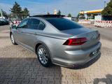 Volkswagen Passat Limo 2.0 TDI 4 Mo. R line PAN KAM DYN KES - Volkswagen Passat: Automatik