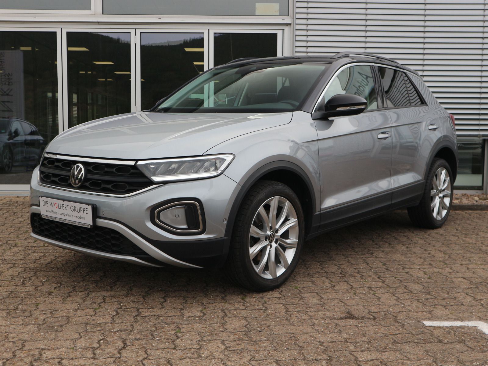 Volkswagen T-Roc - Bild 2