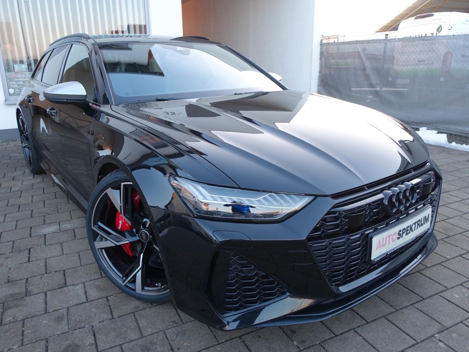 Audi RS 6 Avant quattro DYNAMIK PAKET/KERAMIK/AHK/22"