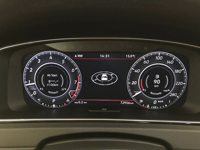 Volkswagen Golf GTI Performance DSG NAV LED ACC PDC