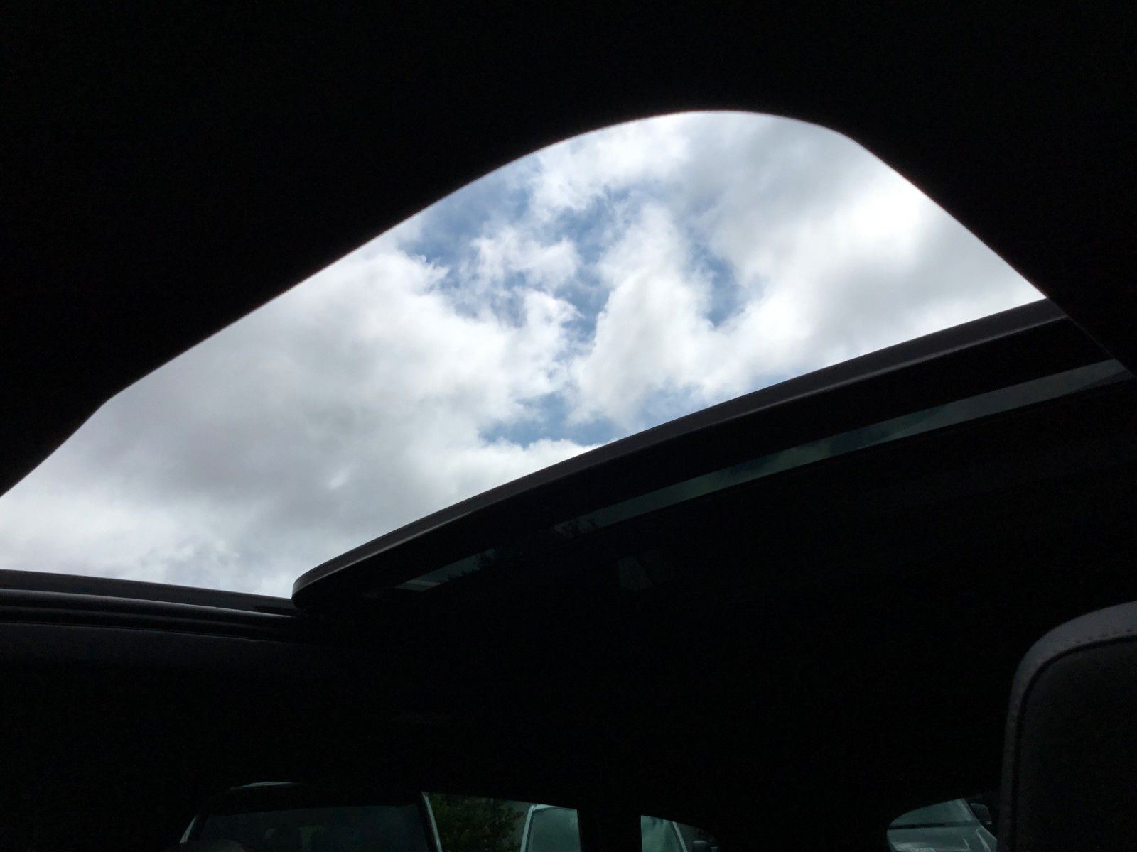 Fahrzeugabbildung CUPRA Formentor 2.0 TSI DSG 4WD+Pano+Matrix+AHK+19"