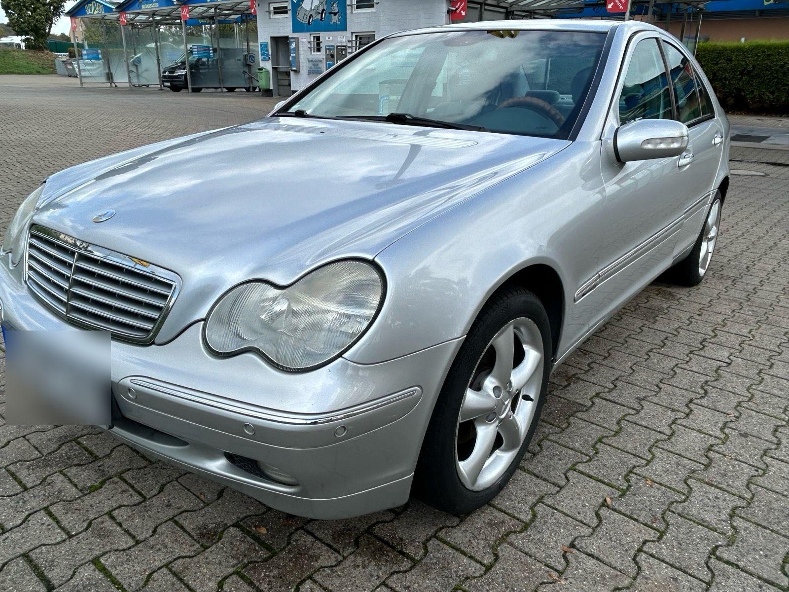 Mercedes-Benz C 200