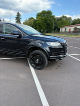 Audi Q7 3.0 TDI (DPF) quattro tiptronic - - Audi Q7 aus 2012