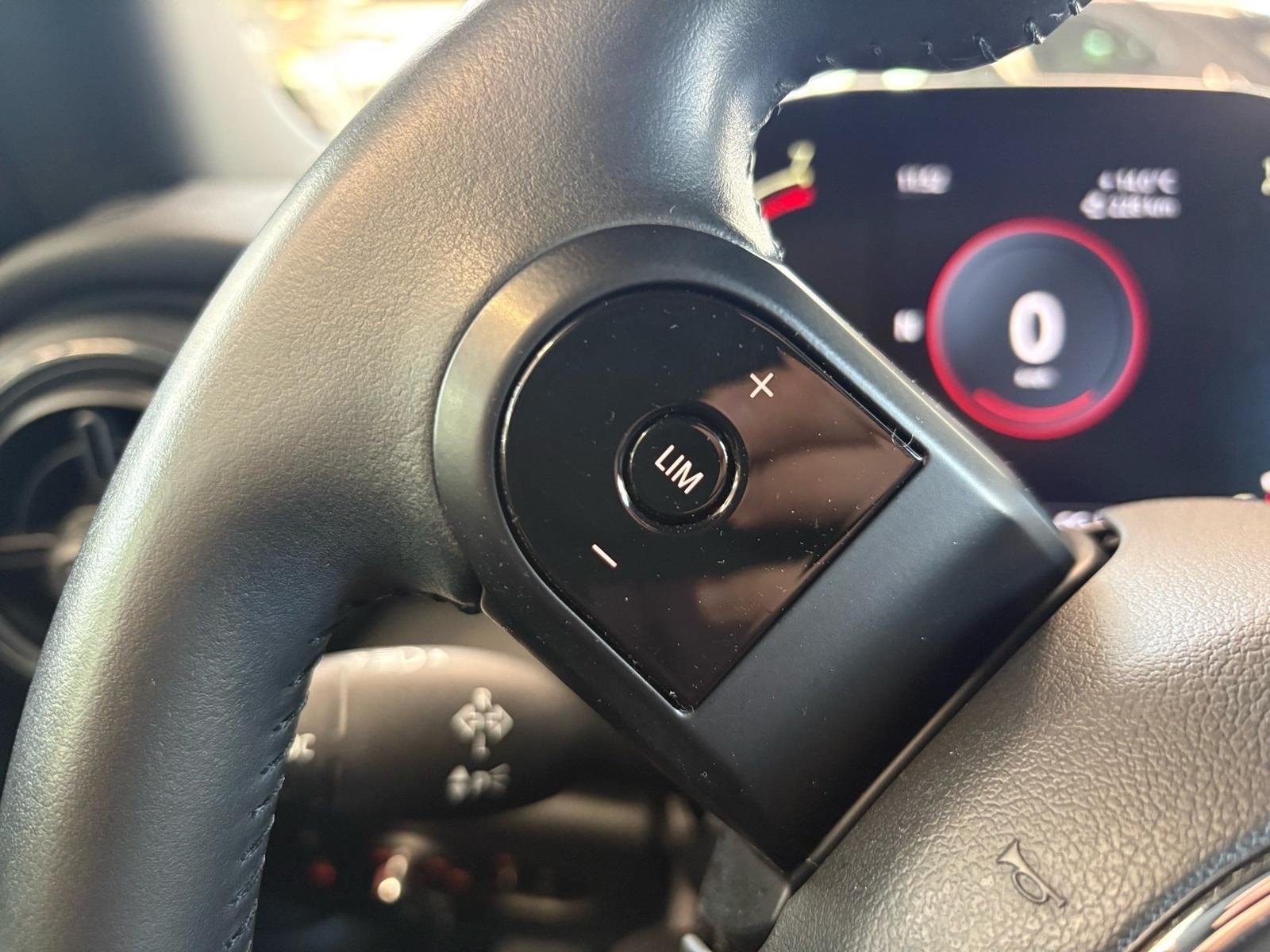 MINI One 3Türer Classic Trim PDC Navi Shz LED CarPlay, миниатюра 12