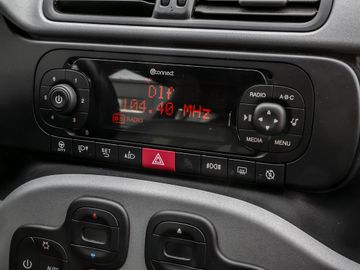 Fiat Panda City Cross Komfort-Paket Klimaautom. DAB