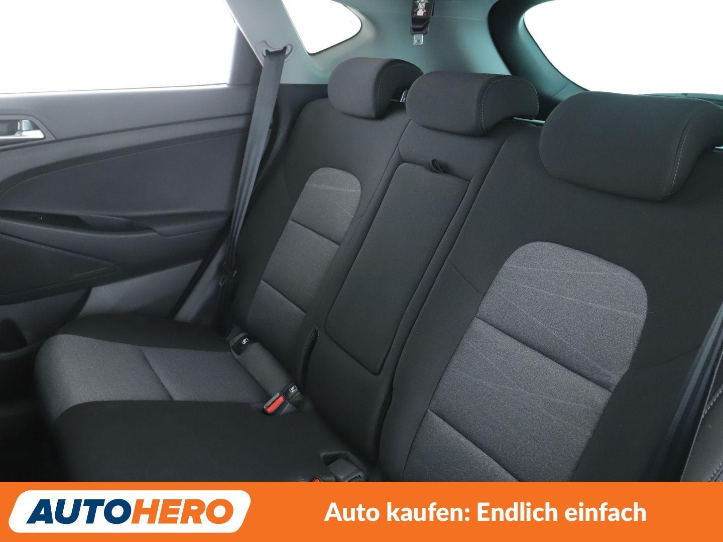Hyundai Tucson 1.6 TGDI Trend 4WD Aut.*NAVI*LED*TEMPO*