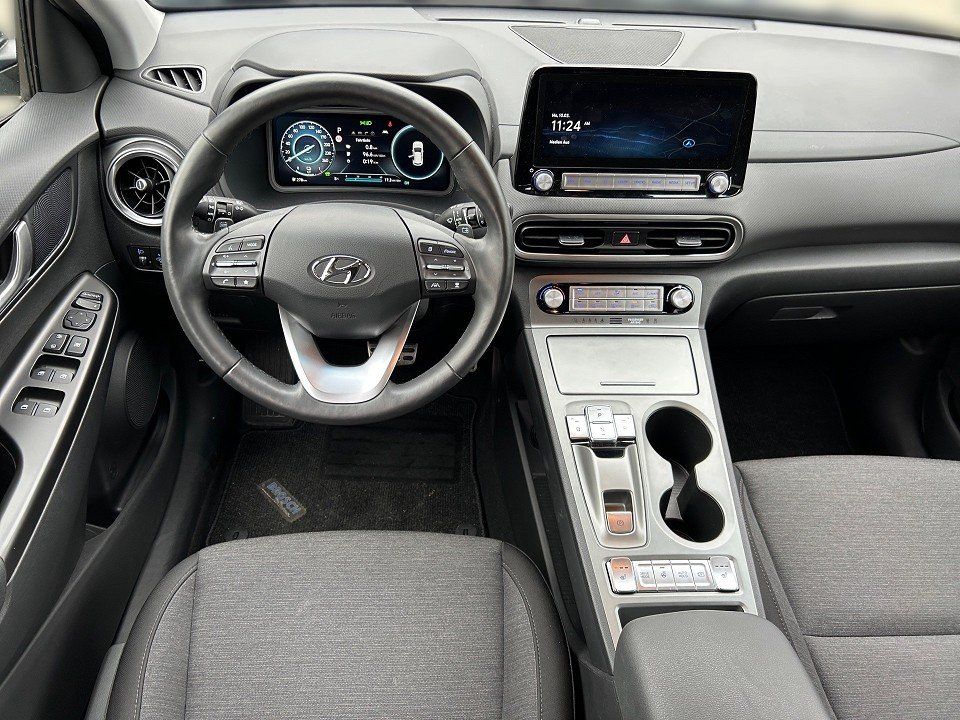 Fahrzeugabbildung Hyundai KONA EV 64kWh TREND NAV-P GARANTIE 1.HD CARPLAY+