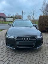 Audi A4 B8 Avant Panorama Dach / Alcantara - Audi A4 mit Diesel-Antrieb: Dach