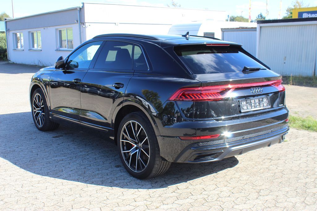 Audi Q8 55 TFSI Quattro Tiptronic S-Line Pano 22 Zoll foto 4