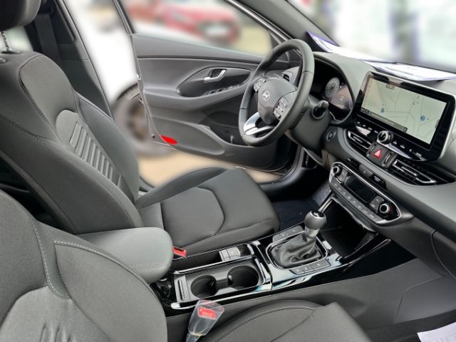 Fahrzeugabbildung Hyundai i30 Advantage Plus 1.0 T-GDI EU6e Navi Digitales