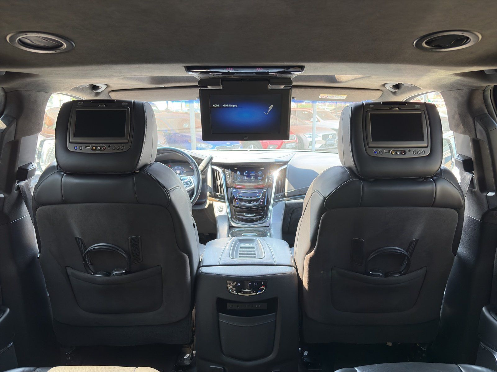 Fahrzeugabbildung Cadillac Escalade 6.2 V8 Platinum/GSD/BOSE/HUD/360°CAM/