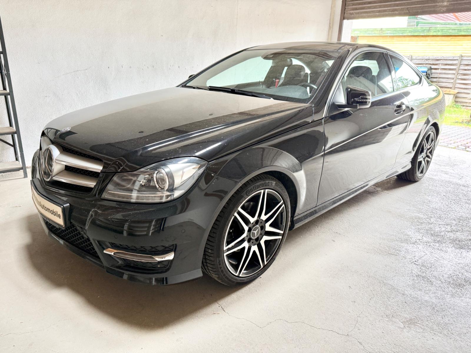 Mercedes-Benz C 250 CGI,AMG-Paket,Leder,Xenon,Navi,