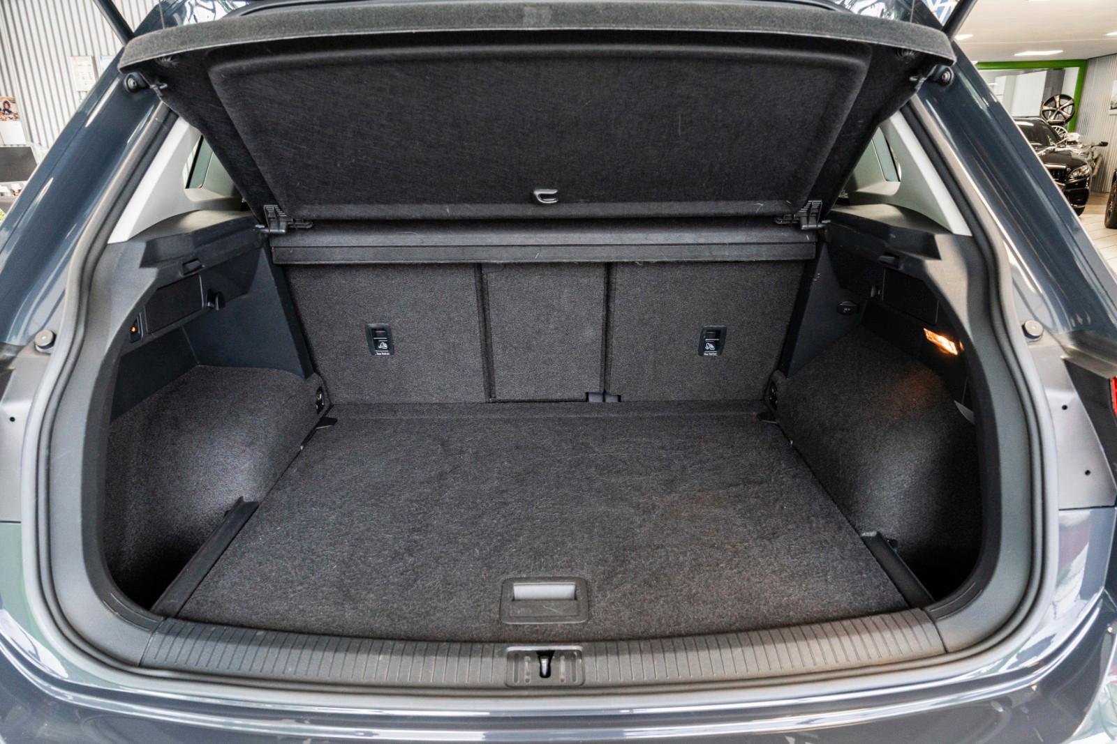 Volkswagen Tiguan 4Motion 1.4 Benzin Automatik AHK Navi PDC