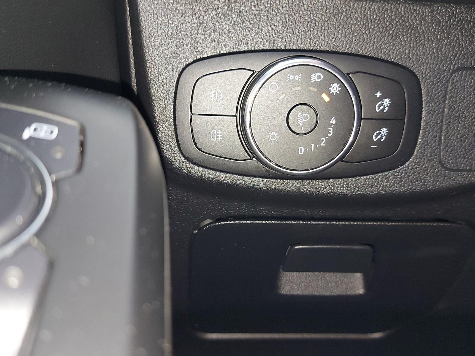 Ford Focus Cool&Connect