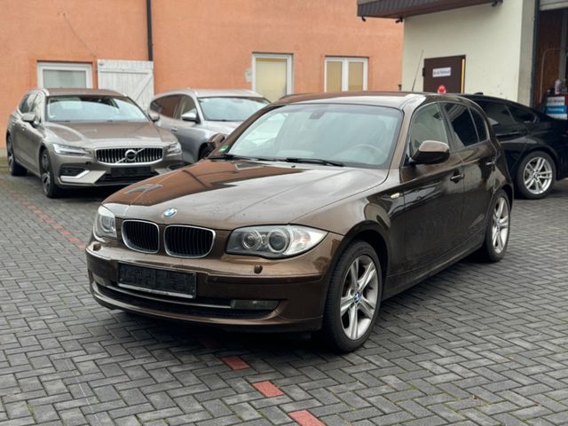 BMW 118i Aut.*EDITION*XENON*NAVI*PDC*TEMPOMAT*HU NEU