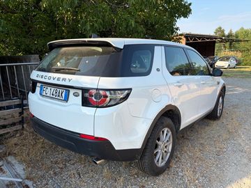 Land-Rover Discovery Sport - 6