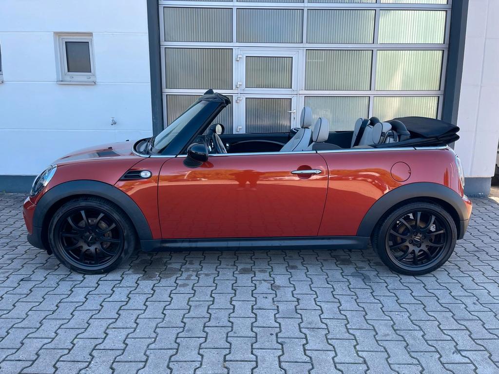 MINI Cooper Cabrio