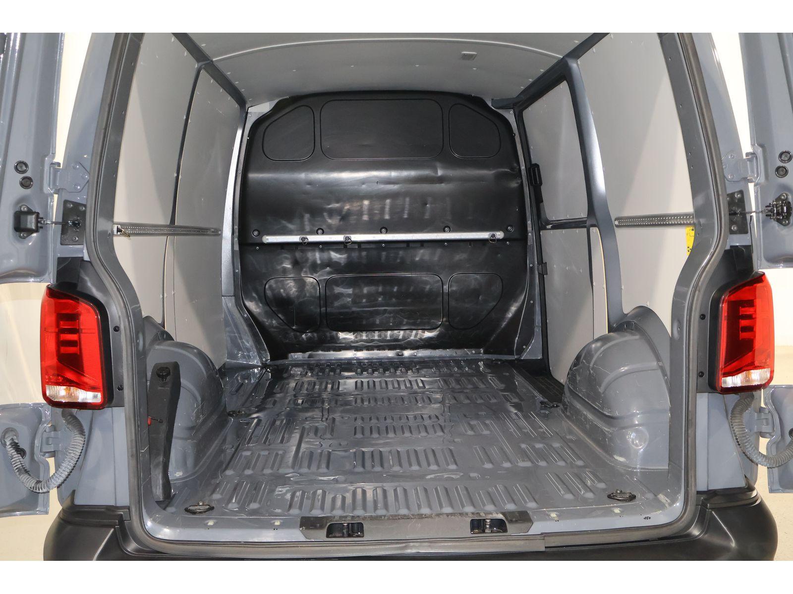 Volkswagen T6.1 Transporter Kasten Navi*AHK