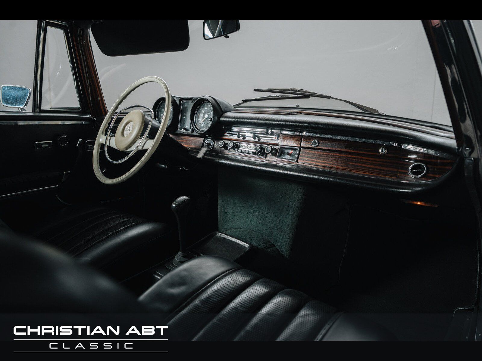 Fahrzeugabbildung Mercedes-Benz 280 SE W111 2. Hand * Originalzustand