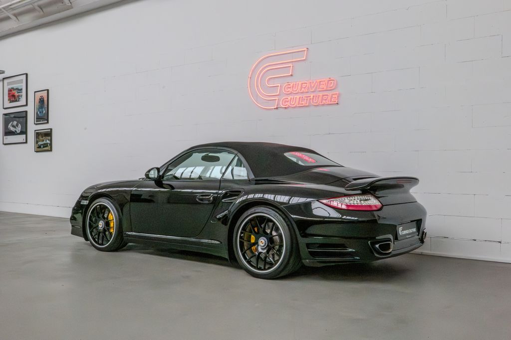 PORSCHE 997 2011
