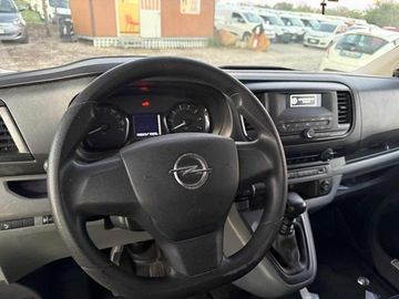 Opel Vivaro - 10