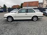 BMW 325xi Sportsitze El-FH Schiebedach Oldtimer - BMW 325 Gebrauchtwagen