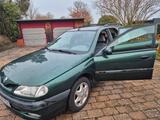 Renault Laguna RT 1.8 RT - Renault Laguna: 1.8