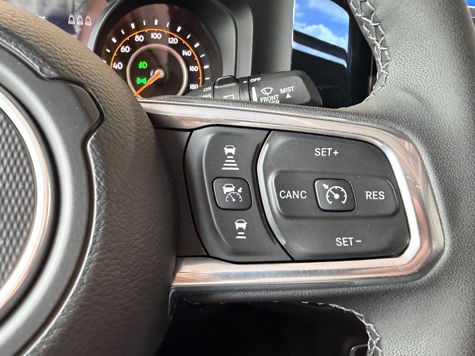 Fahrzeugabbildung Jeep 2.0 Wrangler Unlimited Sahara Leder Top