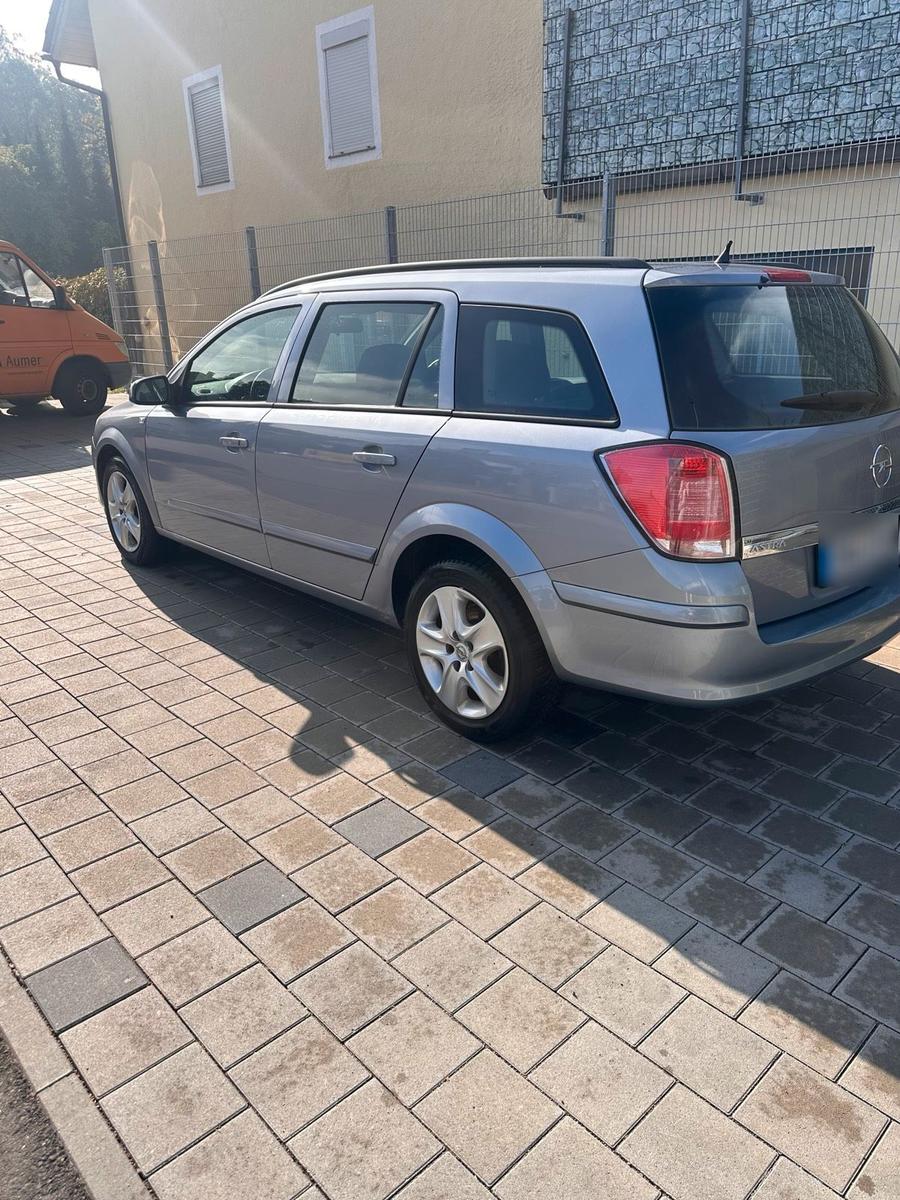 Opel Astra 2006 — photo 9