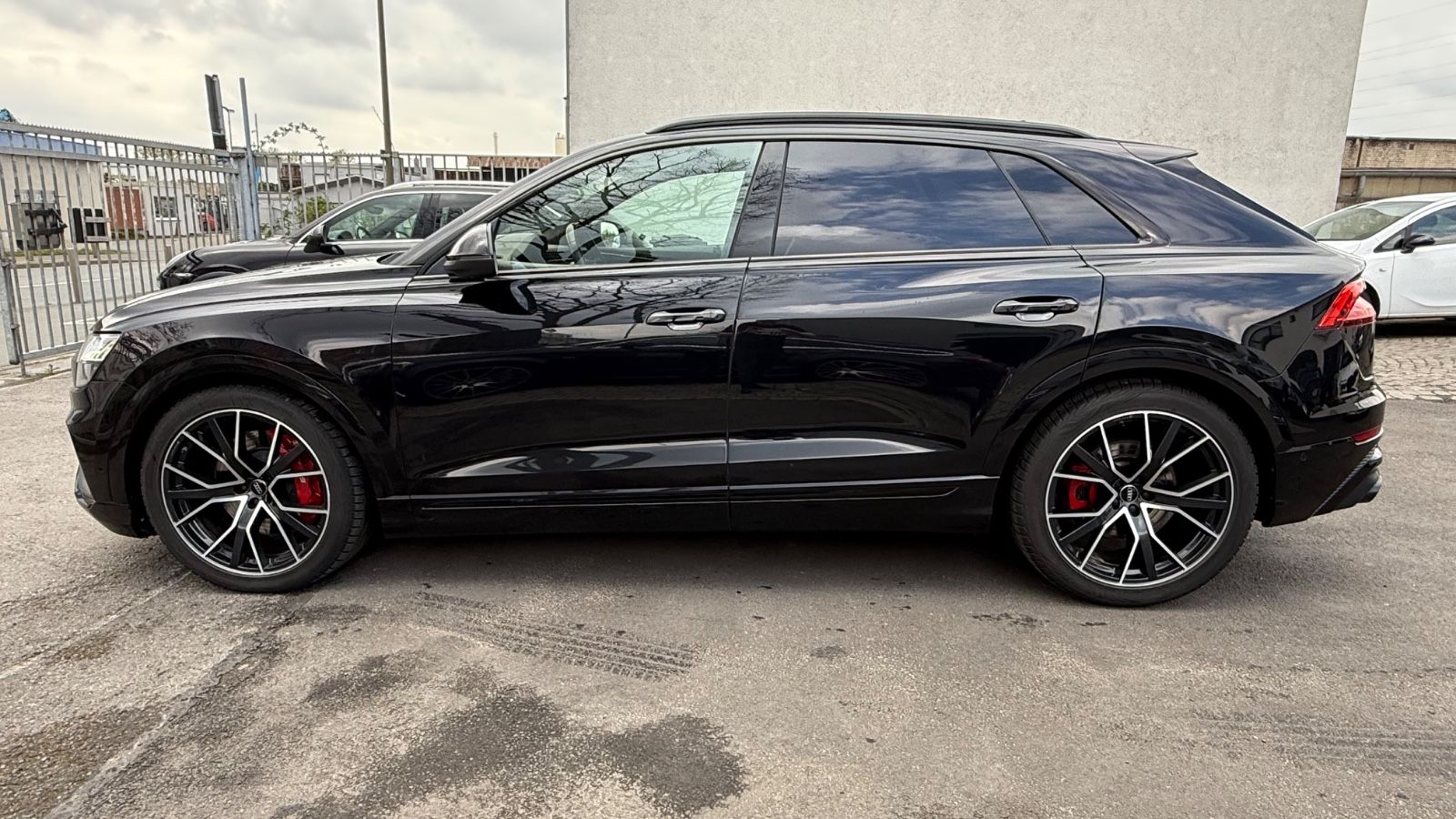Fahrzeugabbildung Audi SQ8 4.0 TDI quattro