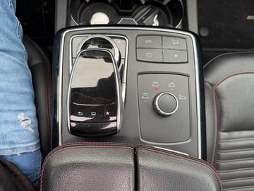 2015 Mercedes-BENZ GLE — миниатюра 31