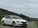 Skoda Superb Style/DSG/LED/Alcantara/Cam/ACC/Dyn.Light - Skoda Superb: Limousine