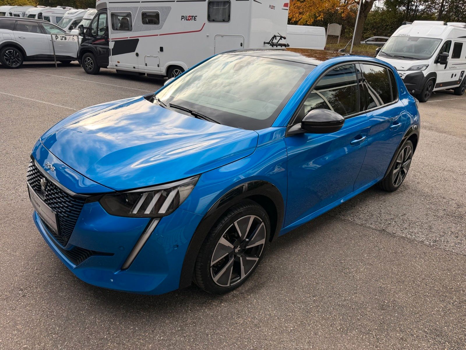 Peugeot 208 Elektro "GT" 136 imagem 3