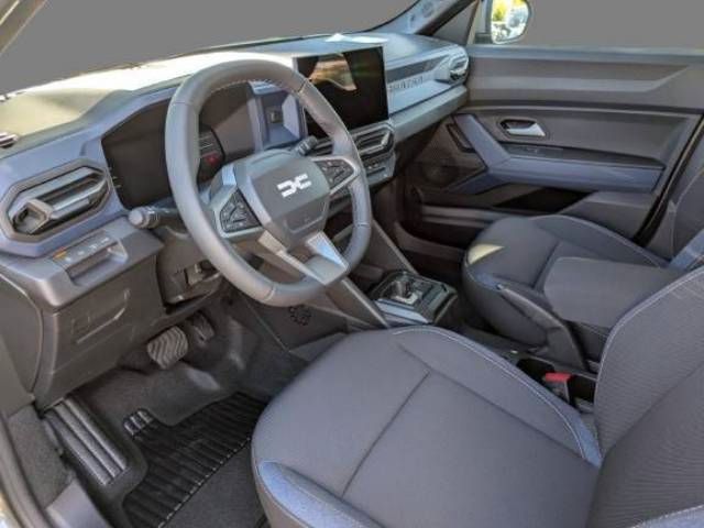 Fahrzeugabbildung Dacia Neuer Dacia Duster Expression HYBRID 140
