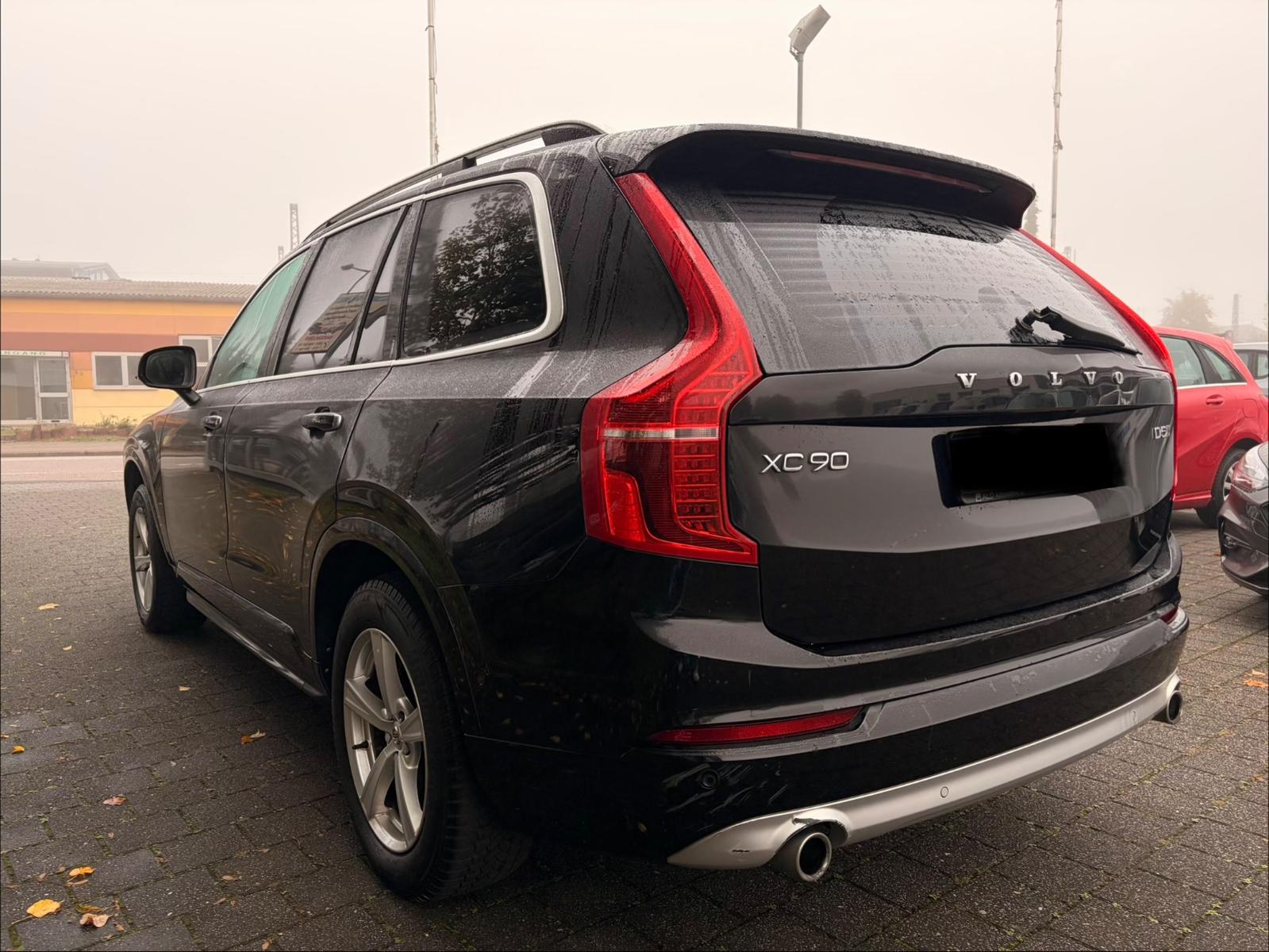 Volvo Momentum AWD VOLL 7.SITZER PANORAMA AUTOMATIK