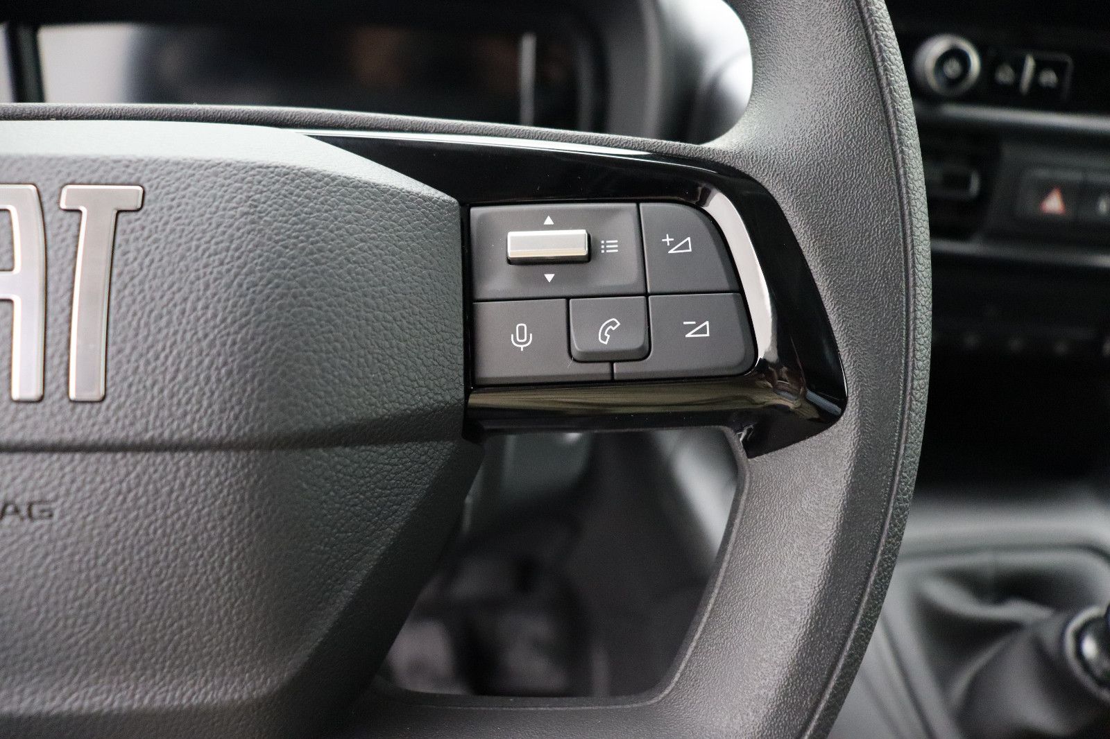 Fahrzeugabbildung Fiat Doblo Kastenwagen L2 1.5 BlueHDi 75 kW MT6