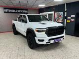 Dodge RAM 5.7 HEMI 4X4 / Laramie / CrewCab / Night.Edt - Dodge Gebrauchtwagen von 2021