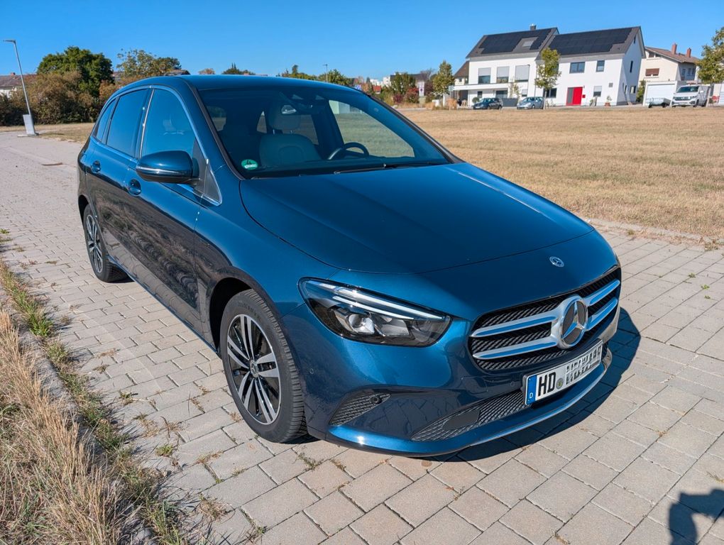 Image of Mercedes-Benz B Electric Drive