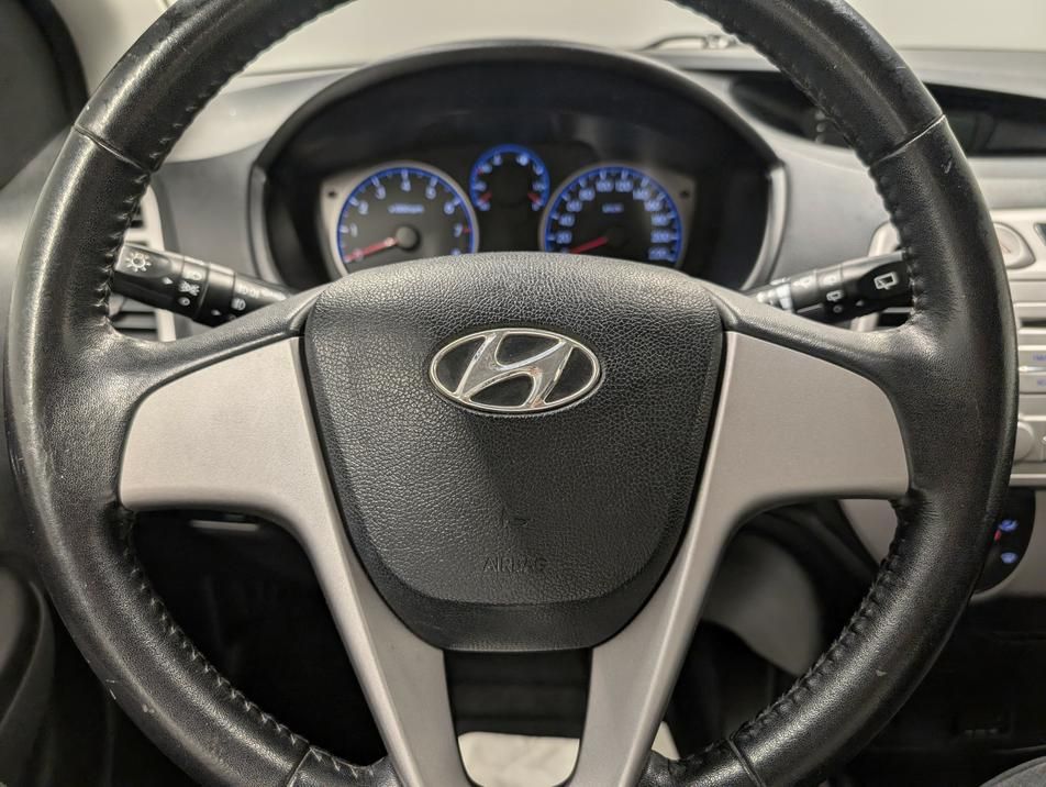 Car Image 20