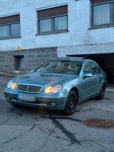 Mercedes-Benz Mercedes 220cdi w203,1 Hand - gebrauchte Mercedes-Benz C 220 aus dem Jahr 2002