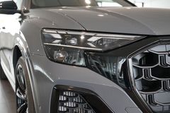 AUDI Q8 60 TFSI e | B&O | HuD | Pano | Nimbus | AVAILABLE IMMEDIATELY AUDI Q8 60 TFSI e | B&O | HuD | Pano | Nimbus | AVAILABLE IMMEDIATELY
