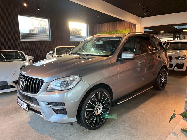 Mercedes-Benz ML350 CDi 4Matic *AMG*ILS*CarPlay*SUNROOF*20"